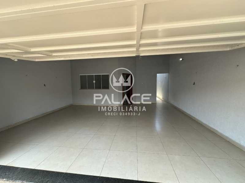 Casa à venda com 2 quartos, 150m² - Foto 3