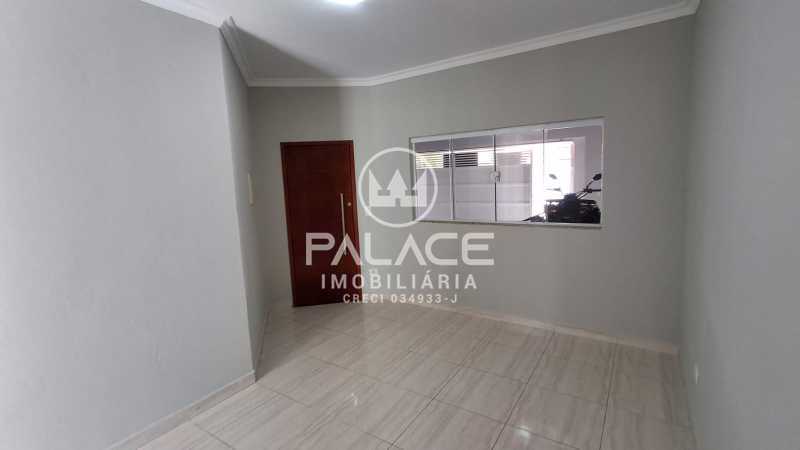 Casa à venda com 2 quartos, 150m² - Foto 4