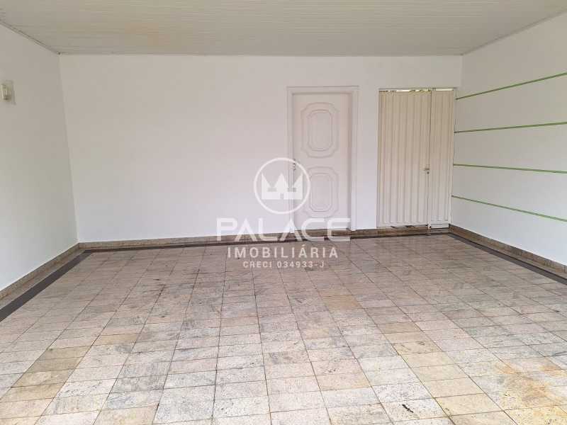 Casa de Condomínio para alugar com 4 quartos, 360m² - Foto 3