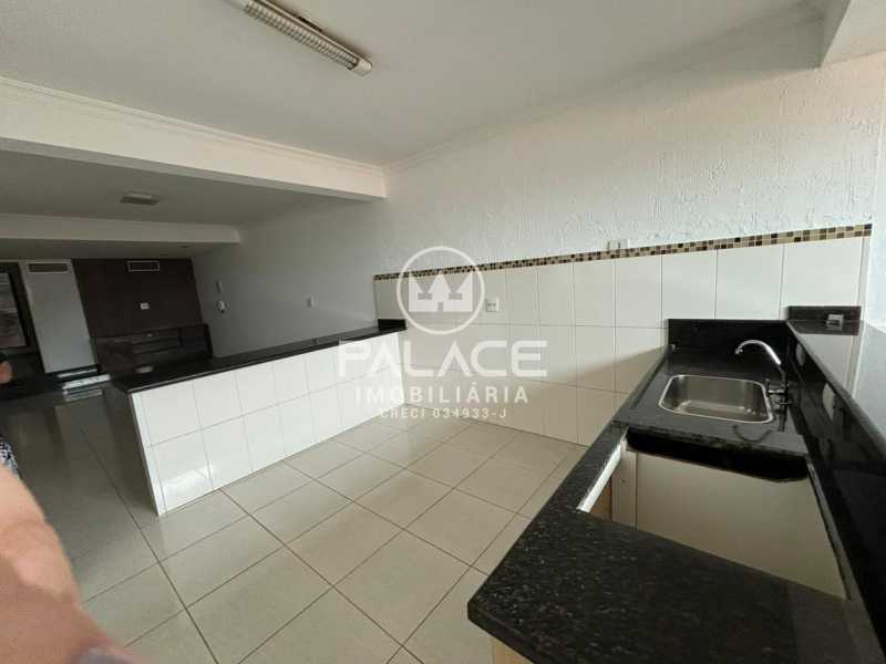 Casa à venda com 2 quartos, 120m² - Foto 18