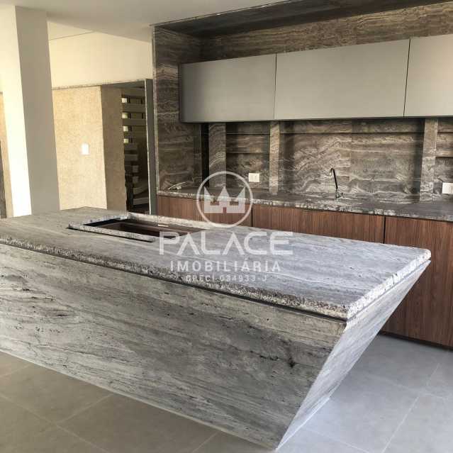 Casa à venda e aluguel com 3 quartos, 312m² - Foto 2