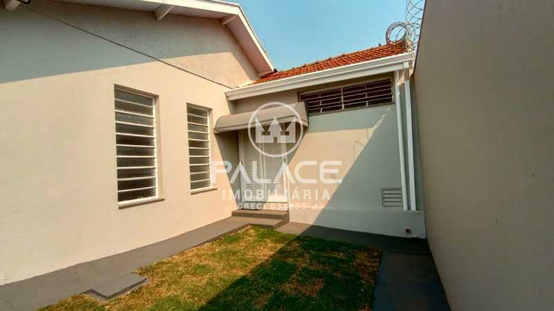 Casa à venda com 4 quartos, 190m² - Foto 4