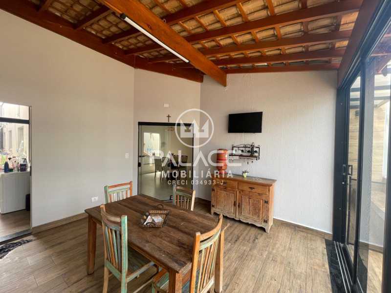 Casa à venda com 3 quartos, 130m² - Foto 17