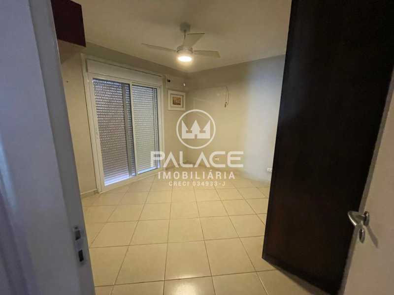 Casa à venda com 3 quartos, 197m² - Foto 2