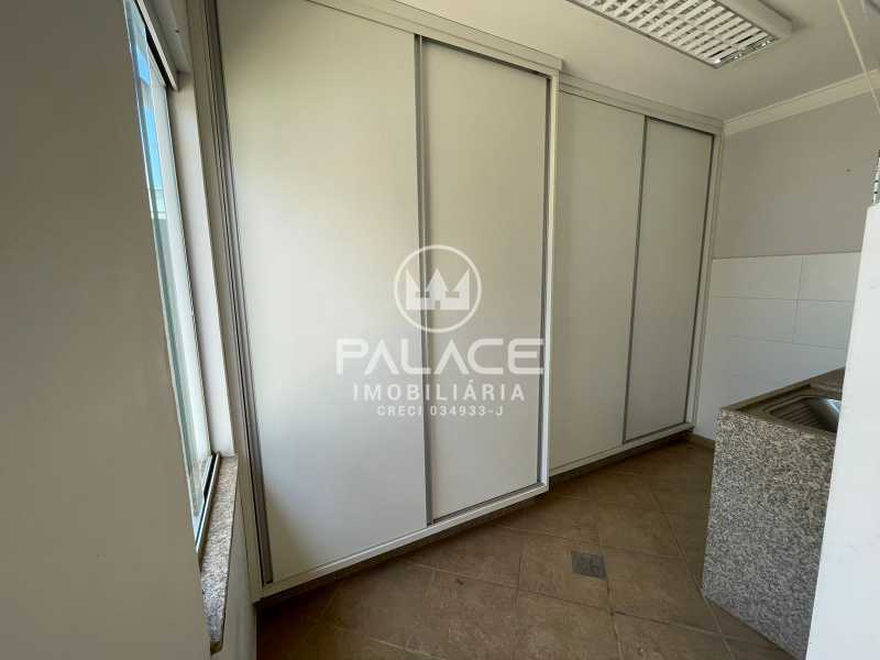 Casa à venda com 3 quartos, 197m² - Foto 15