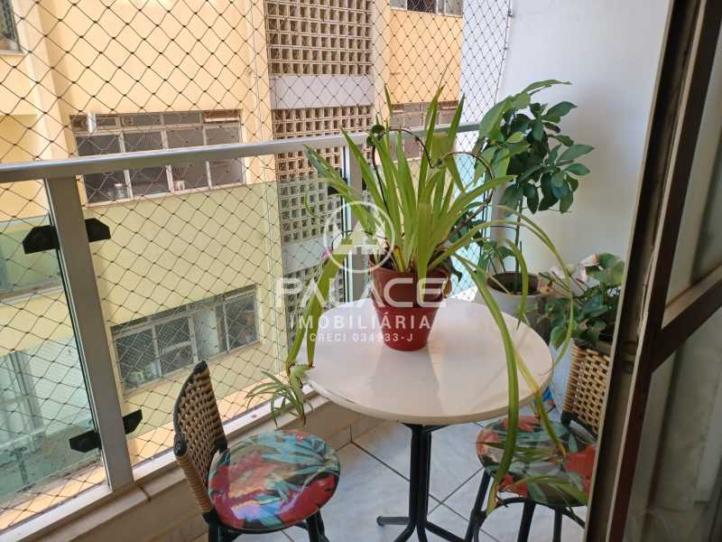 Apartamento à venda com 2 quartos, 74m² - Foto 8