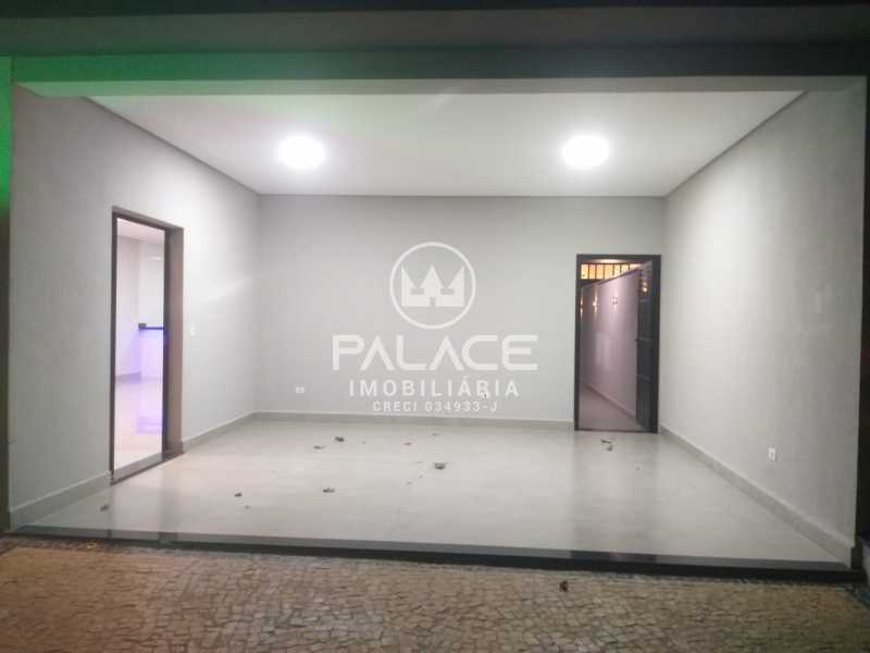 Casa de Condomínio à venda com 3 quartos, 160m² - Foto 2