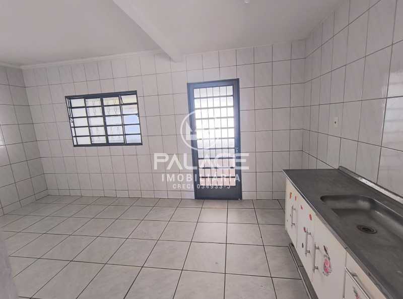 Casa para alugar com 3 quartos, 117m² - Foto 14