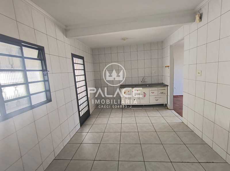 Casa para alugar com 3 quartos, 117m² - Foto 15