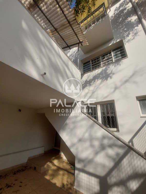 Casa Comercial à venda com 4 quartos, 181m² - Foto 10