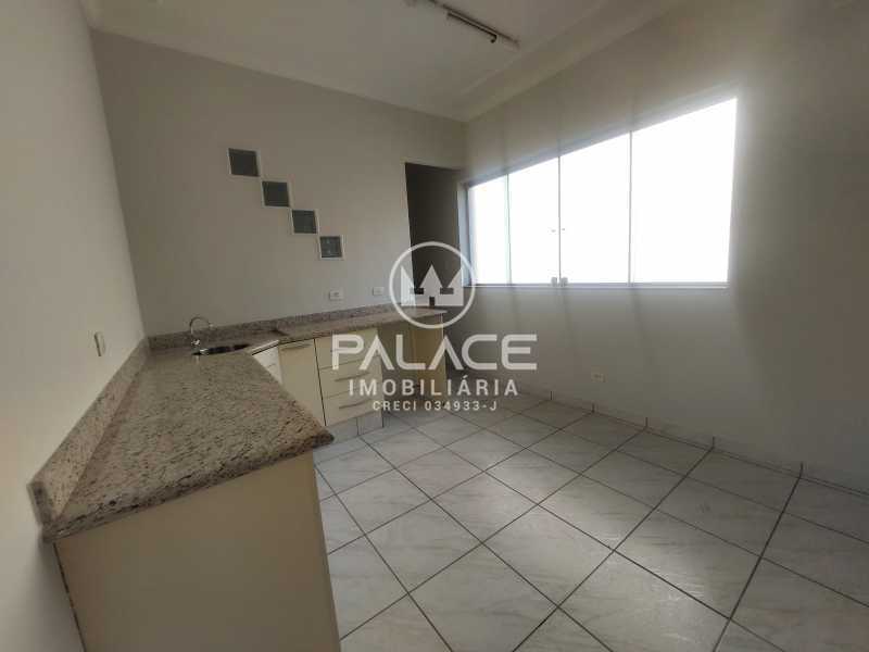 Casa Comercial à venda com 4 quartos, 181m² - Foto 18