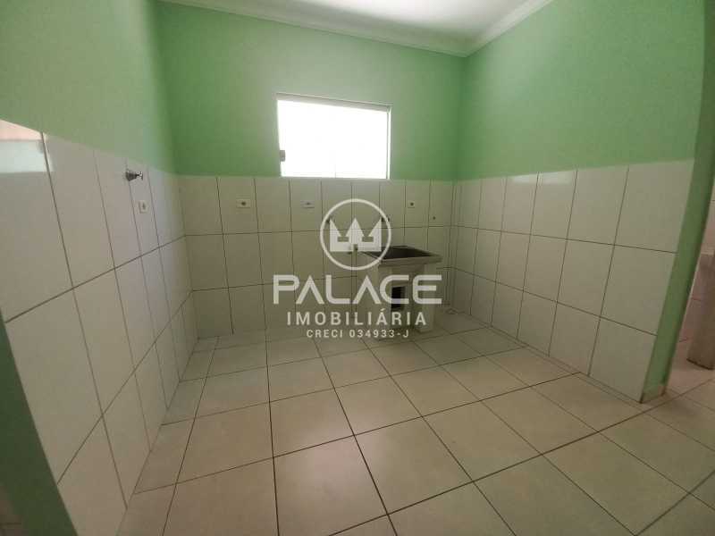 Casa para alugar com 3 quartos, 220m² - Foto 18