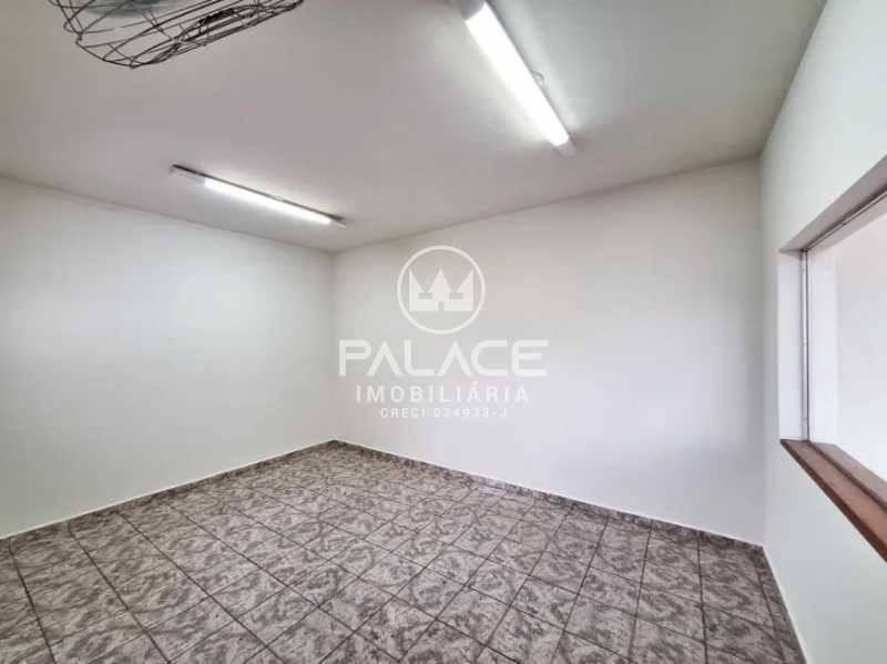 Casa Comercial à venda, 170m² - Foto 10