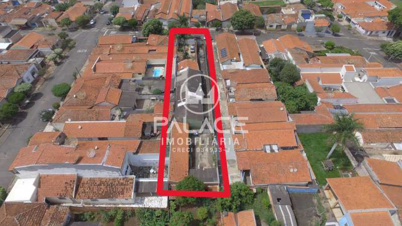 Casa à venda com 8 quartos, 192m² - Foto 2