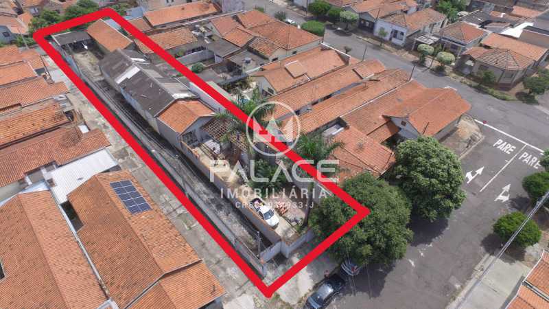 Casa à venda com 8 quartos, 192m² - Foto 3