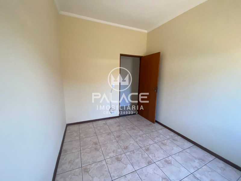 Casa à venda com 8 quartos, 192m² - Foto 16