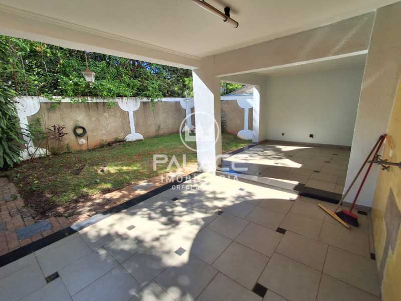 Casa à venda com 4 quartos, 355m² - Foto 11