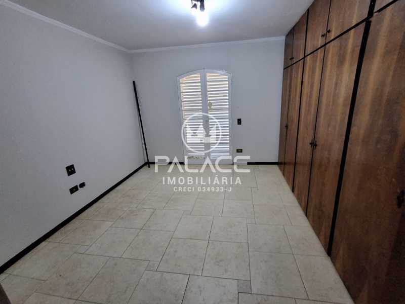 Casa à venda com 4 quartos, 355m² - Foto 23