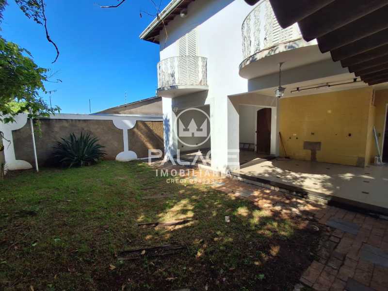 Casa à venda com 4 quartos, 355m² - Foto 28