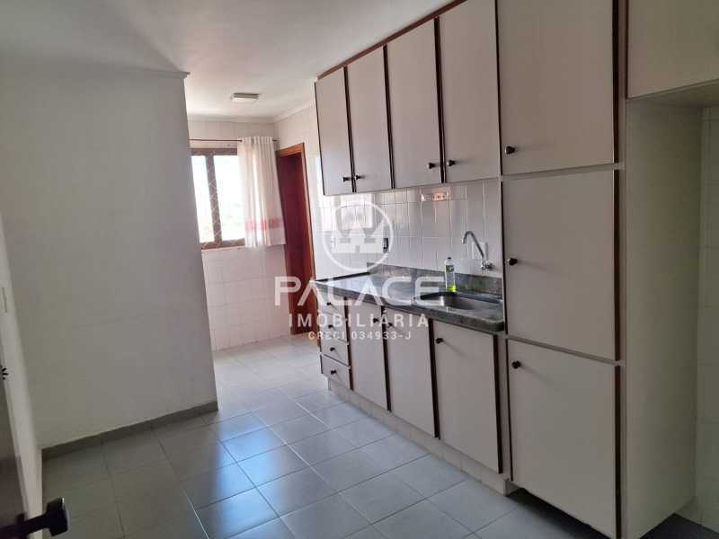 Apartamento à venda com 2 quartos, 89m² - Foto 13