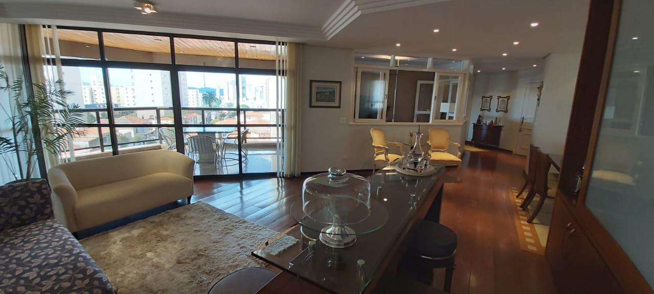 Apartamento à venda com 4 quartos, 256m² - Foto 13