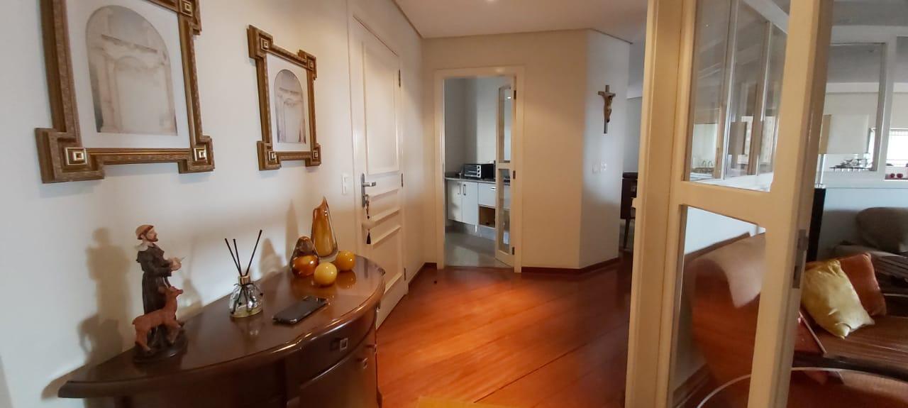 Apartamento à venda com 4 quartos, 256m² - Foto 26