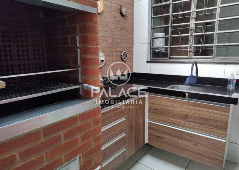 Casa à venda com 3 quartos, 100m² - Foto 5