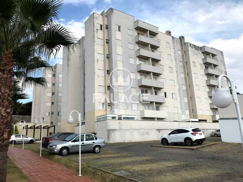 Apartamento à venda com 2 quartos, 64m² - Foto 2