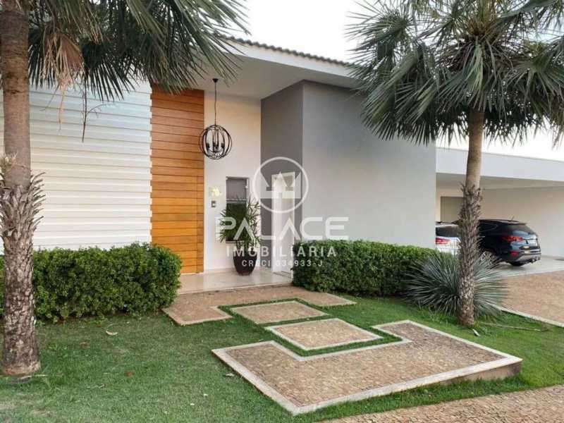 Casa de Condomínio à venda com 4 quartos, 417m² - Foto 2