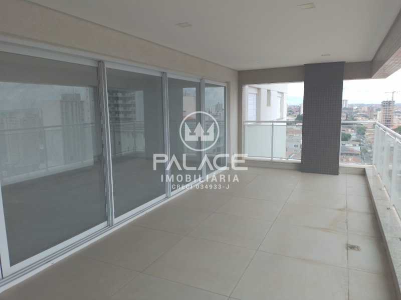 Apartamento à venda com 4 quartos, 202m² - Foto 5