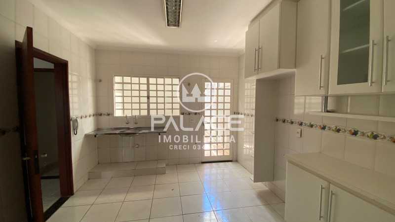 Casa à venda com 3 quartos, 105m² - Foto 18