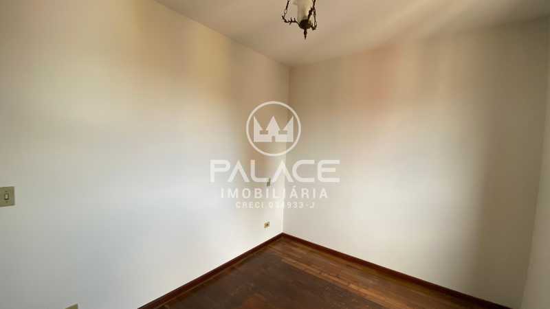 Apartamento à venda com 2 quartos, 78m² - Foto 4