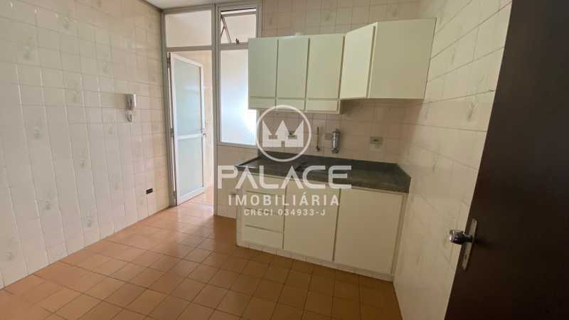 Apartamento à venda com 2 quartos, 78m² - Foto 14