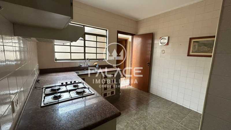 Casa à venda com 3 quartos, 159m² - Foto 10