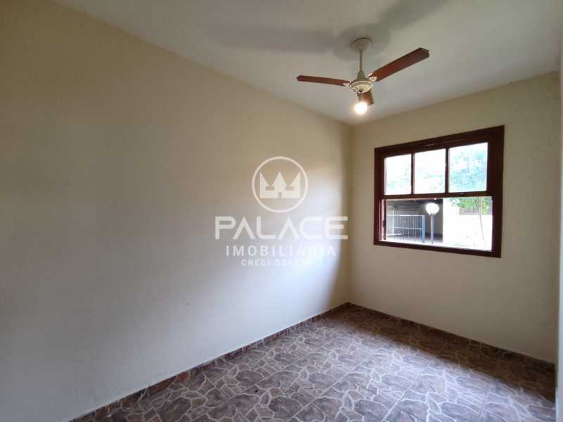 Casa à venda com 3 quartos, 221m² - Foto 9