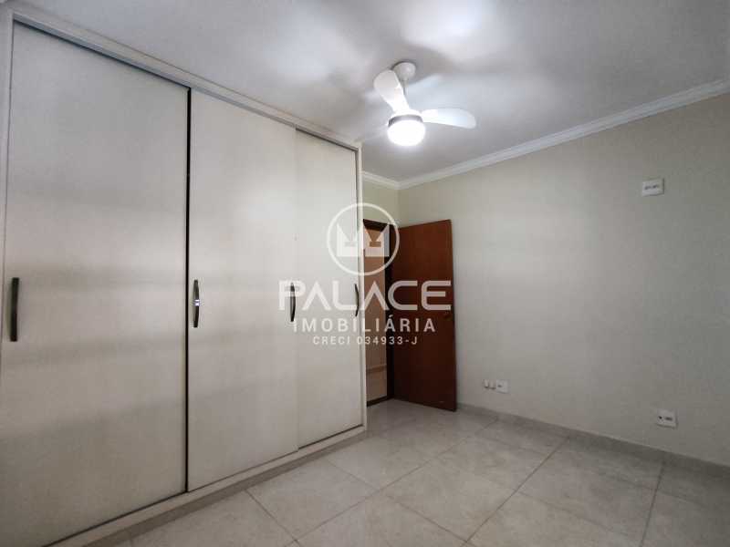 Casa à venda com 3 quartos, 221m² - Foto 27