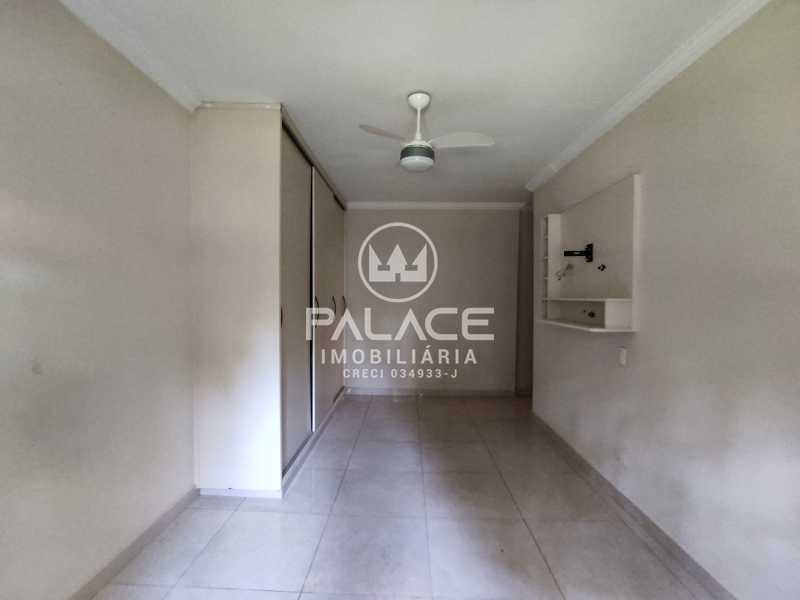 Casa à venda com 3 quartos, 221m² - Foto 29