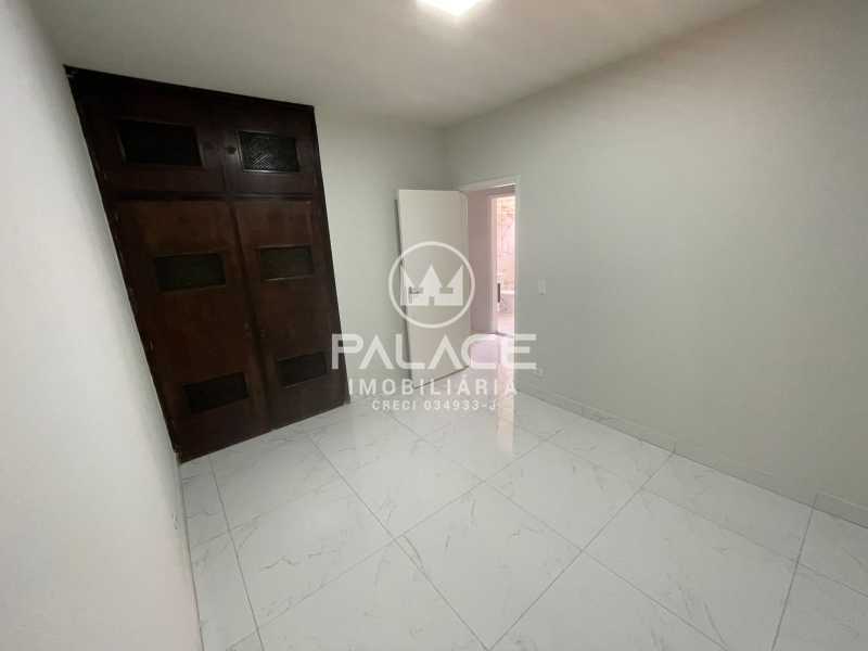 Casa Comercial para alugar com 4 quartos, 159m² - Foto 13