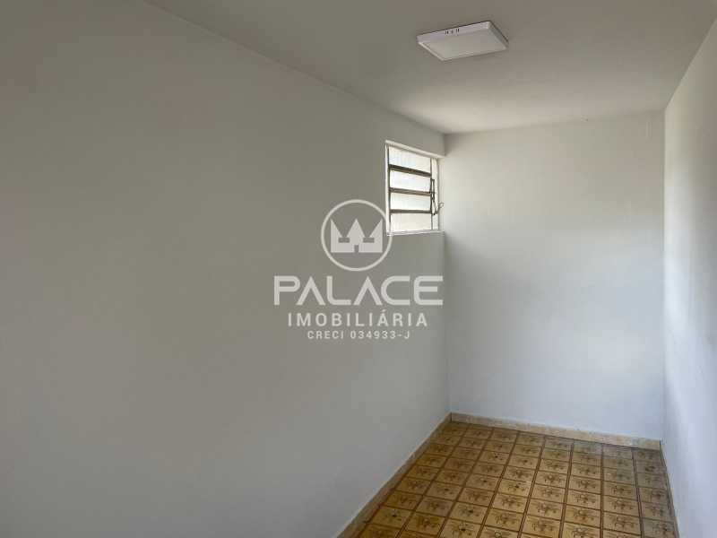 Casa Comercial para alugar com 4 quartos, 159m² - Foto 17