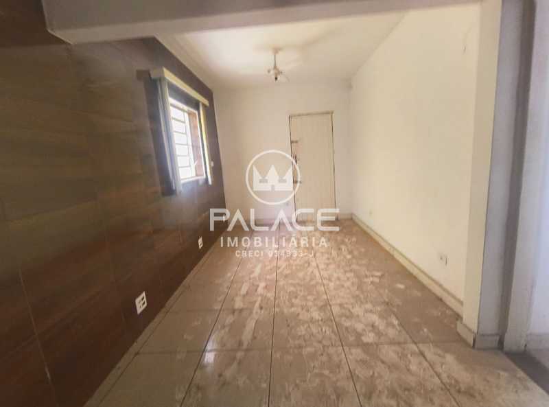 Casa Comercial para alugar com 1 quarto, 140m² - Foto 9