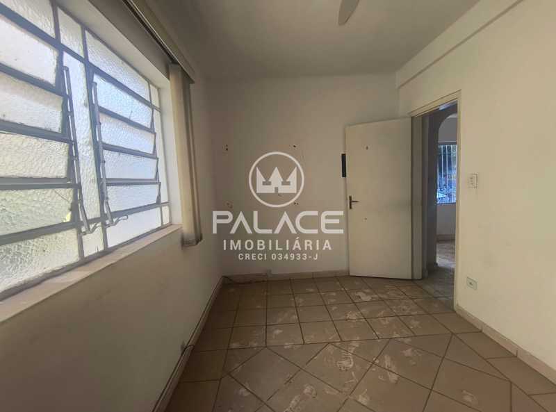 Casa Comercial para alugar com 1 quarto, 140m² - Foto 6