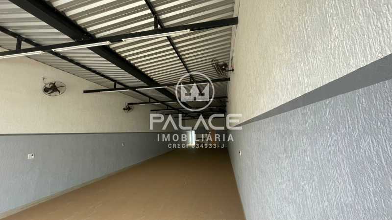 Loja-Salão para alugar com 1 quarto, 155m² - Foto 2