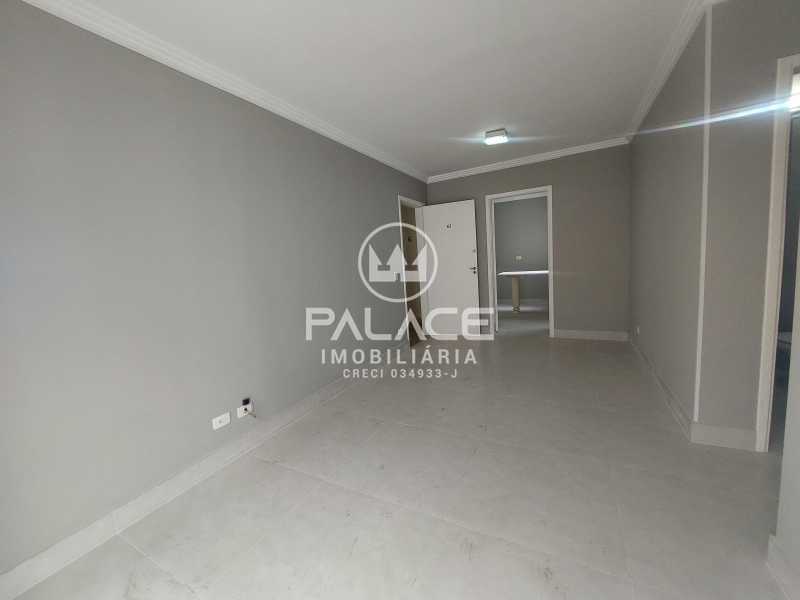 Apartamento à venda com 3 quartos, 70m² - Foto 11