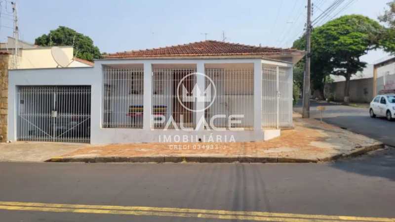Casa à venda com 2 quartos, 77m² - Foto 1