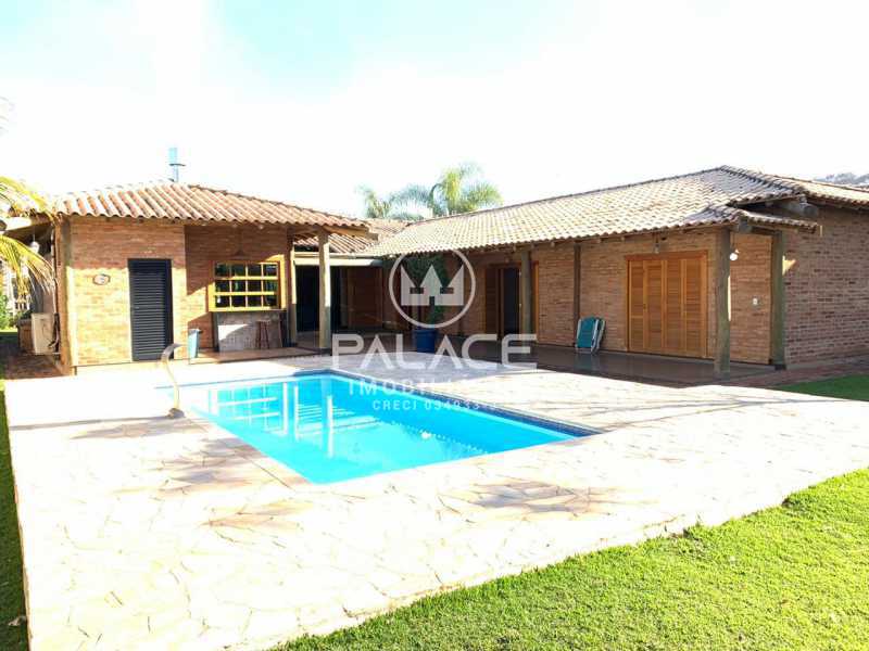 Casa de Condomínio à venda com 3 quartos, 480m² - Foto 1