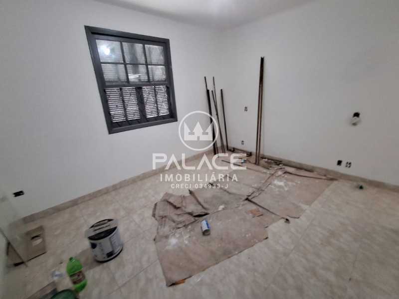 Casa para alugar com 3 quartos, 270m² - Foto 13