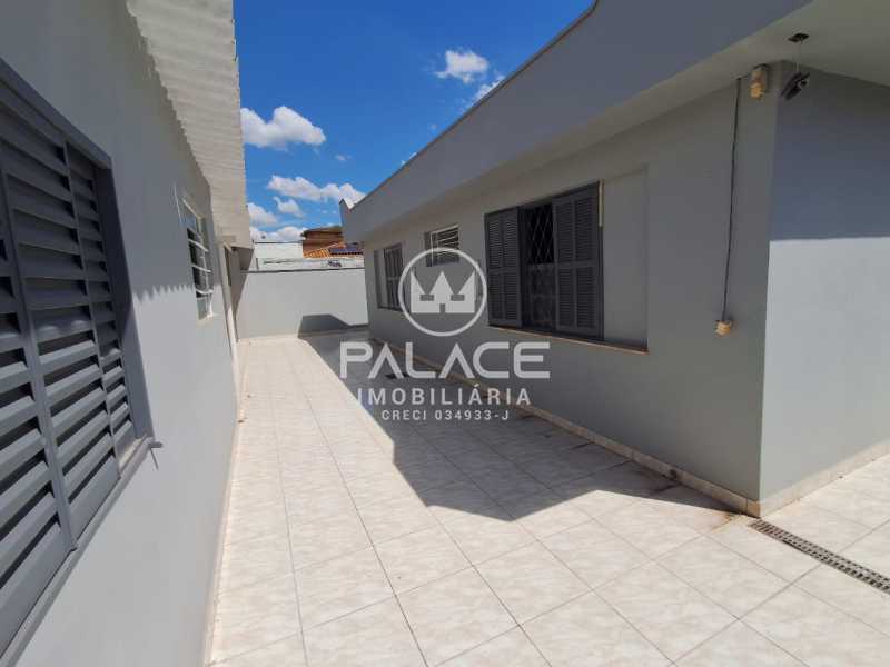 Casa para alugar com 3 quartos, 270m² - Foto 18