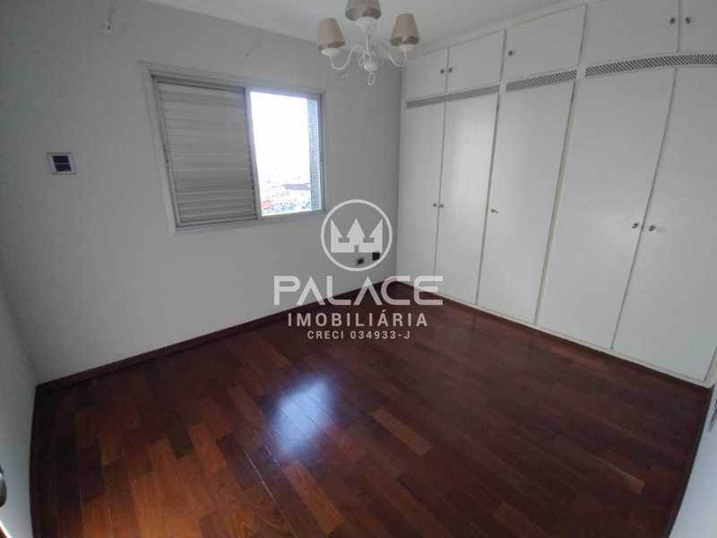 Apartamento à venda com 4 quartos, 181m² - Foto 11