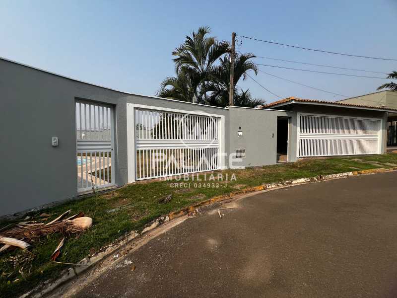 Casa de Condomínio para alugar com 3 quartos, 974m² - Foto 2