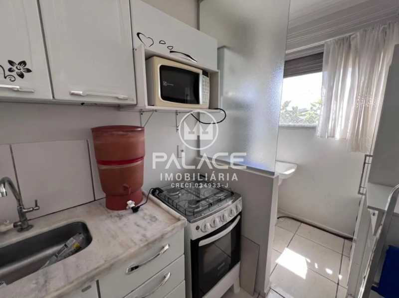 Apartamento à venda com 2 quartos, 45m² - Foto 17